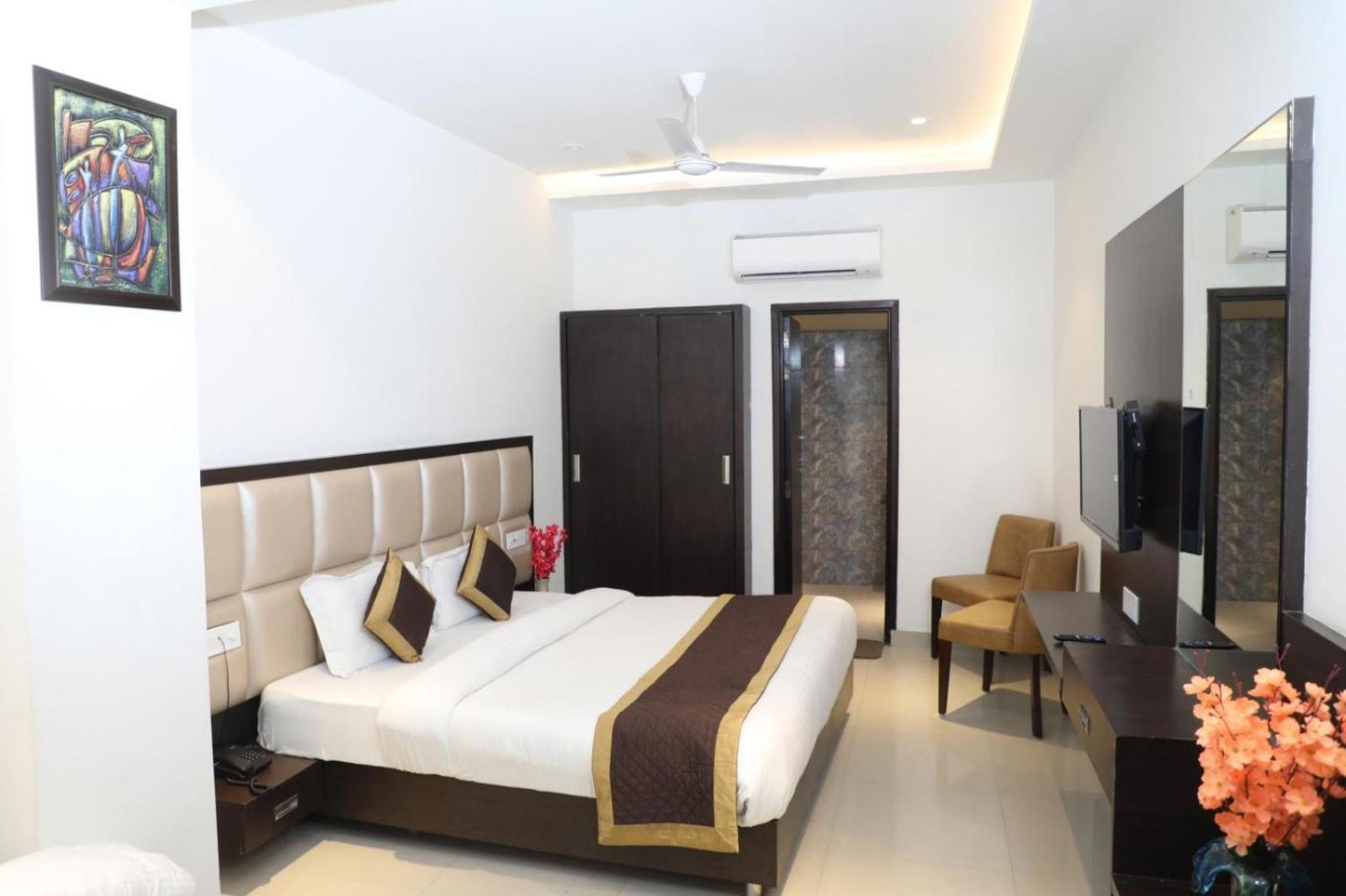 Hotel Avi Inn Amritsar Exterior foto